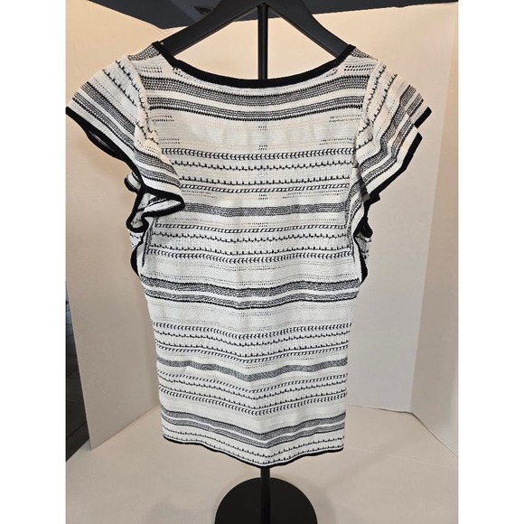 White House Black Market‎ XS Knit Top Black White Striped Flutter Sleeve - Picture 1 of 7